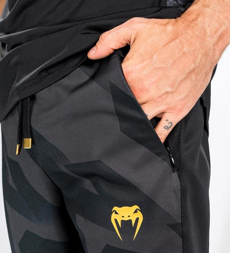 Venum Razor Training pants – Black/Gold – Shorts